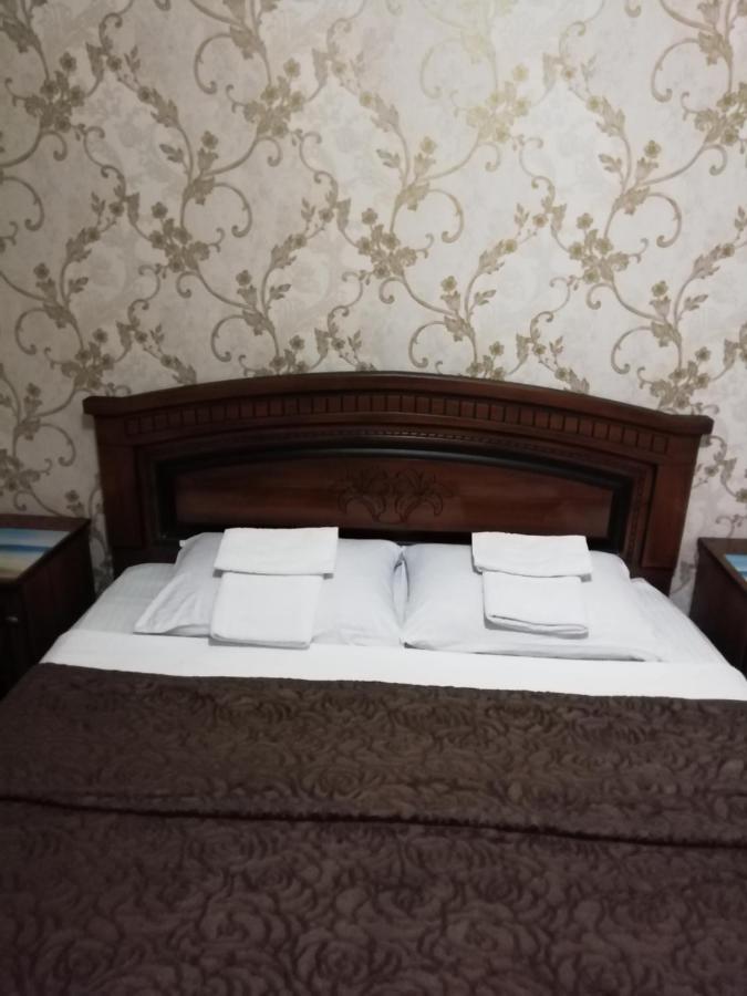 Mini-Hotel Yanson 2 Gagra Exterior photo
